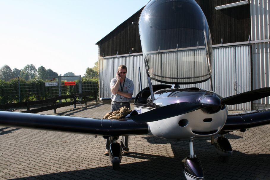 Flugzeug, Fluglehrer, EDLN